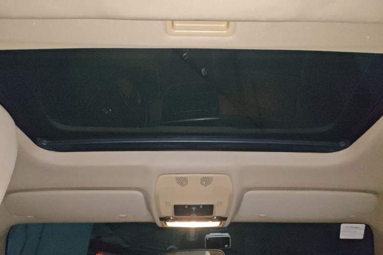Used BMW X6 2013 xDrive35i Headliner