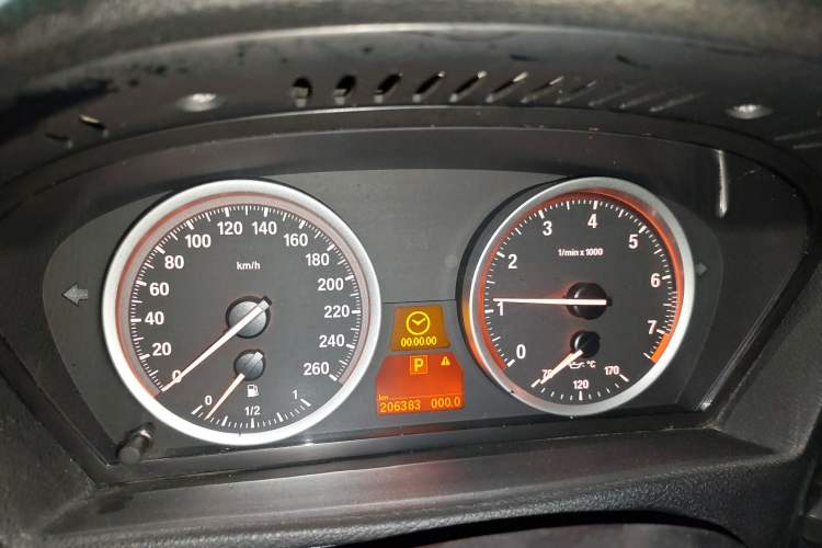 Used BMW X6 2013 xDrive35i Instrument Cluster