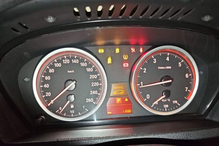 Used BMW X6  Instrument Cluster