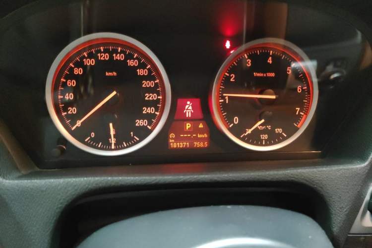 Used BMW X6  Instrument Cluster