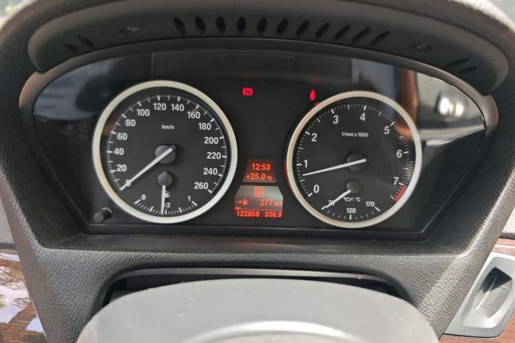Used BMW X6  Instrument Cluster