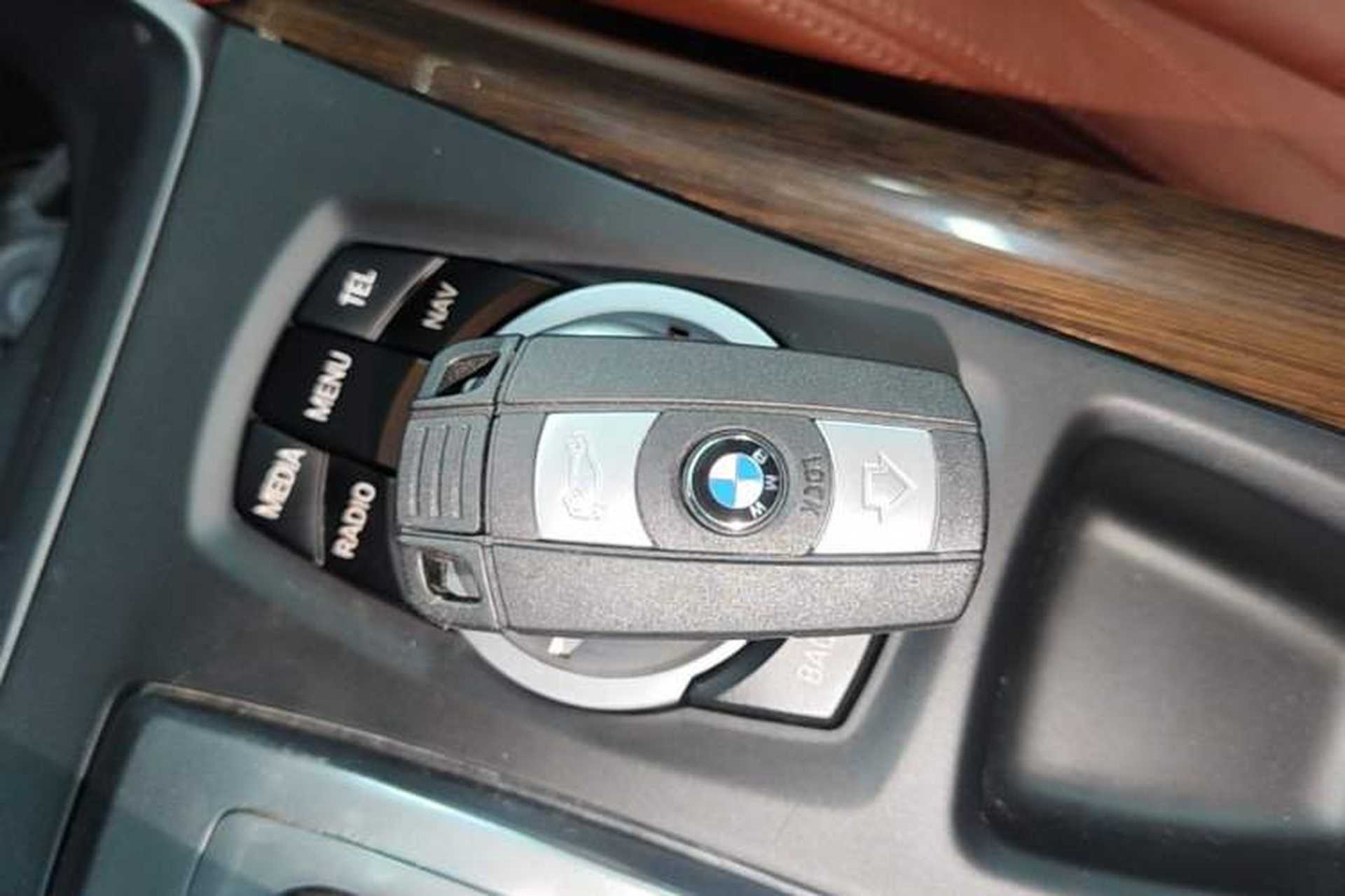 Used BMW X6 2013 xDrive35i Interior 1