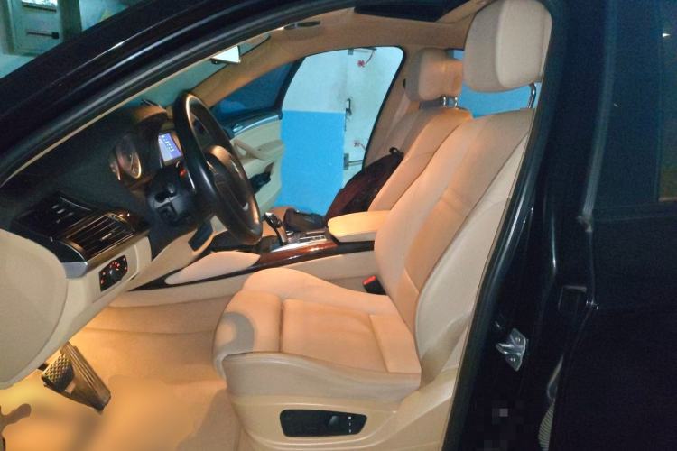 Used BMW X6 2013 xDrive35i Left Front Seat