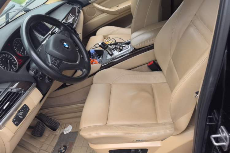Used BMW X6 2013 xDrive35i Left Front Seat