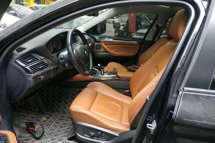 Used BMW X6 2013 xDrive35i Left Front Seat