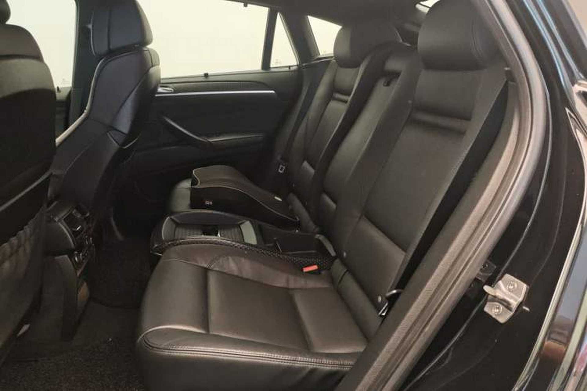 Used BMW X6 2013 xDrive40i Left Rear Seat