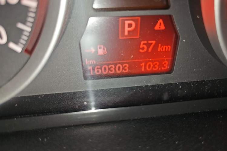 Used BMW X6  Odometer Close Up