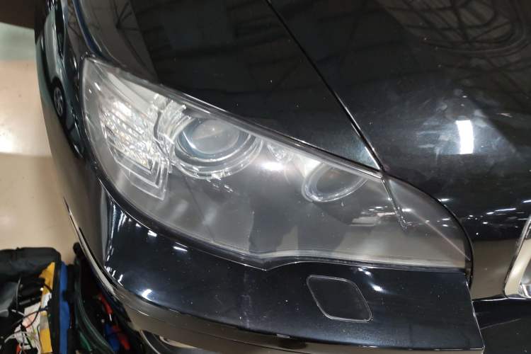 Used BMW X6 2013 xDrive35i Right Front Headlight
