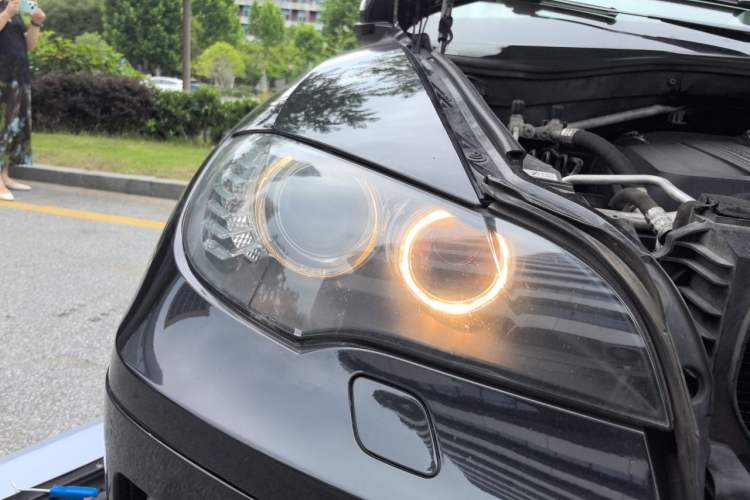 Used BMW X6 2013 xDrive35i Right Front Headlight