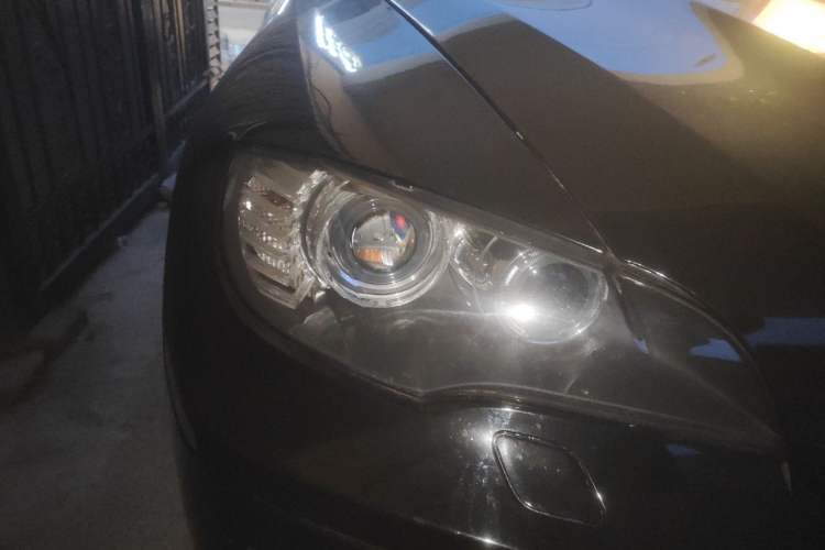 Used BMW X6  Right Front Headlight