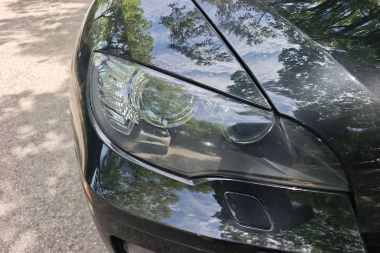 Used BMW X6  Right Front Headlight