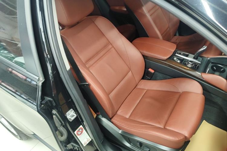 Used BMW X6 2013 xDrive35i Right Front Seat