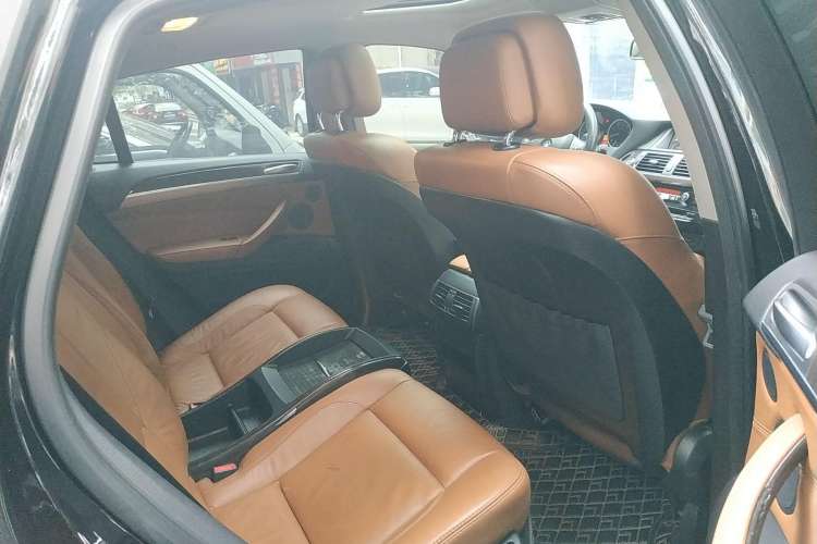 Used BMW X6 2013 xDrive35i Right Rear Seat