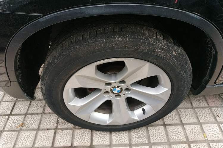 Used BMW X6 2013 xDrive35i Right Rear Wheel Hub