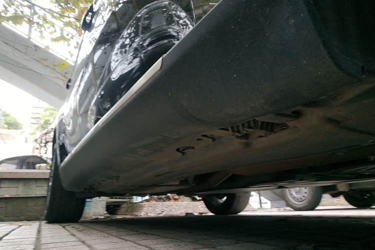 Used BMW X6 2013 xDrive35i Right Side Sill
