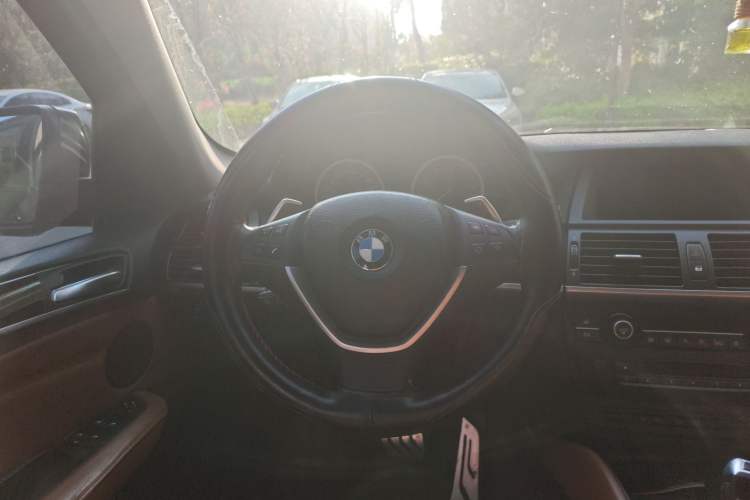 Used BMW X6 2013 xDrive35i Steering Wheel