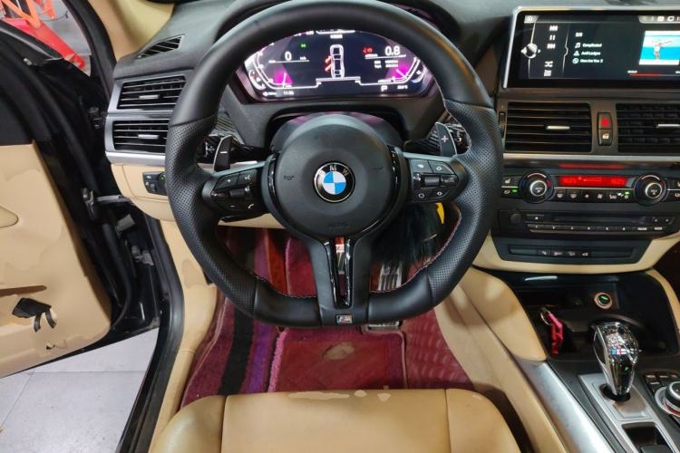 Used BMW X6 2013 xDrive35i U.S. specification Steering Wheel