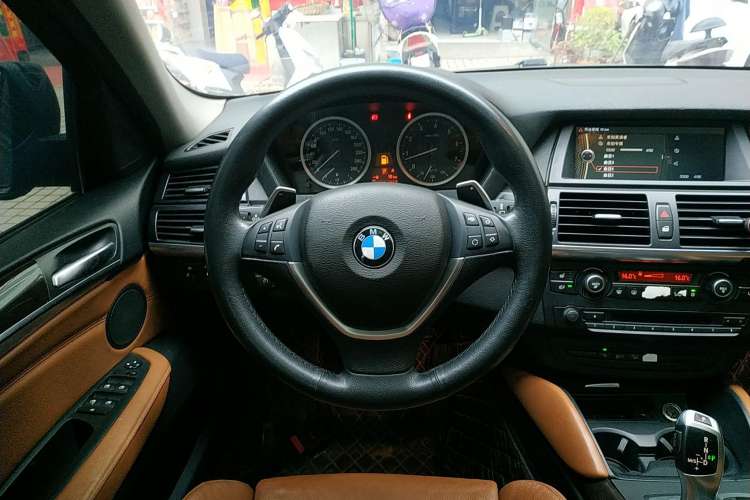 Used BMW X6 2013 xDrive35i Steering Wheel