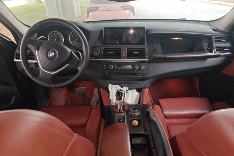 Used BMW X6 2013 xDrive35i Center Console