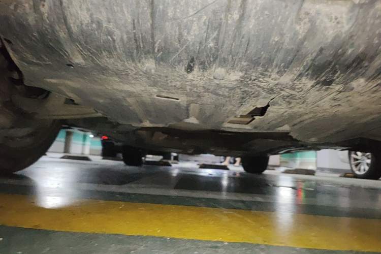 Used BMW X6 2013 xDrive35i Chassis Front