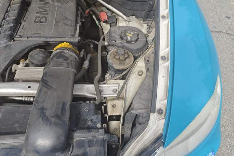 Used BMW X6  Engine Bay Left