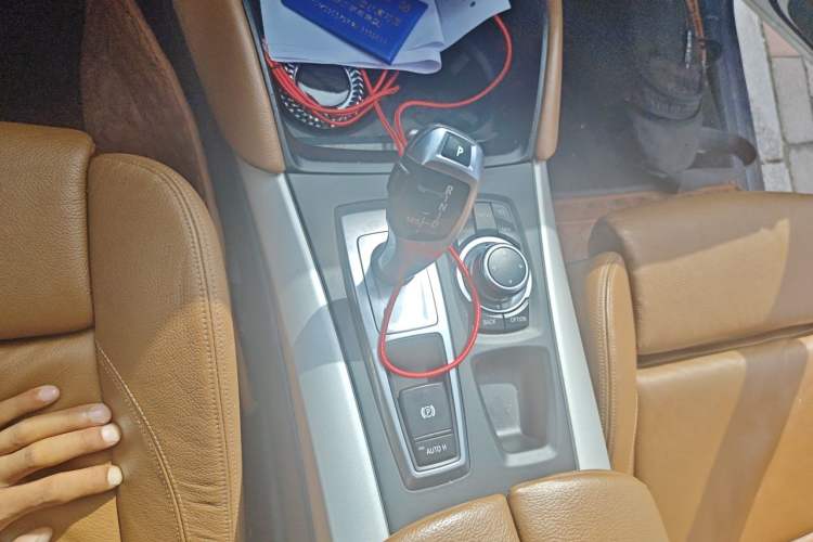 Used BMW X6  Gear Lever