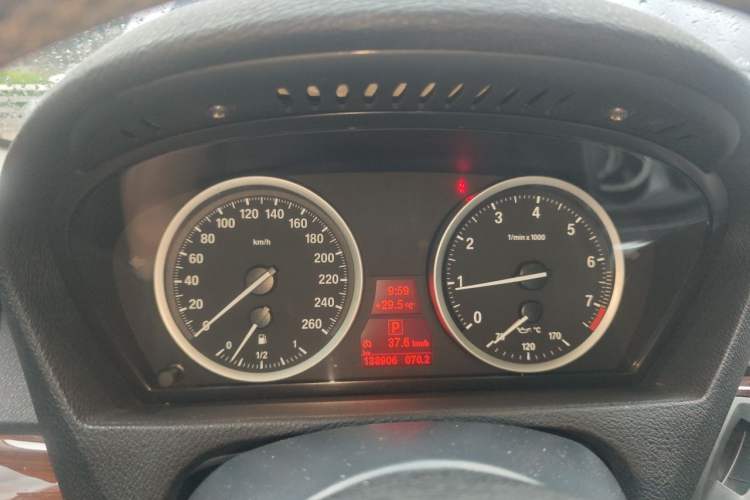 Used BMW X6 2013 xDrive35i Instrument Cluster