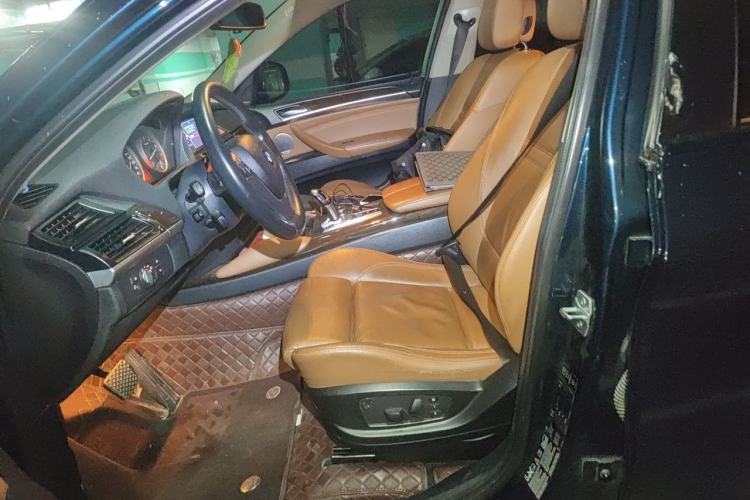 Used BMW X6 2013 xDrive35i Left Front Seat