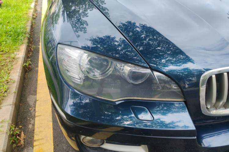 Used BMW X6  Right Front Headlight