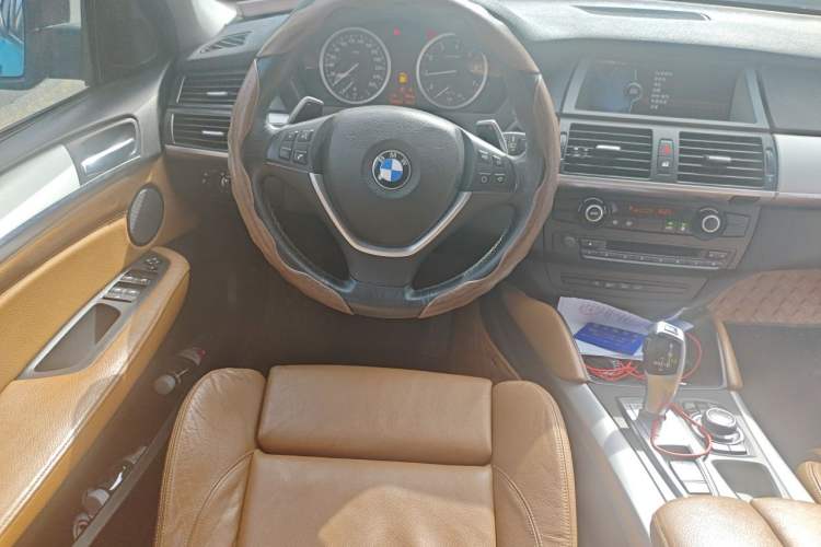 Used BMW X6  Steering Wheel