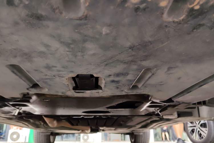 Used BMW X6 2013 xDrive35i Chassis Front