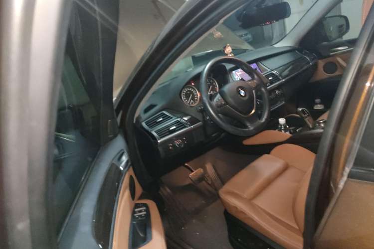 Used BMW X6 2013 xDrive35i Driver Seat