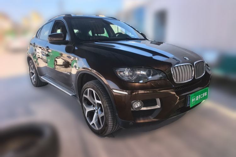 Used BMW X6 2013 xDrive35i Front Right 45 Deg