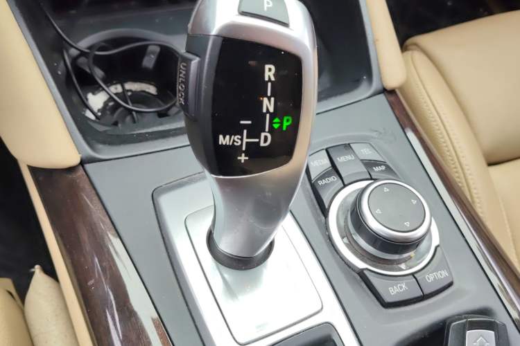 Used BMW X6 2013 xDrive35i Gear Lever