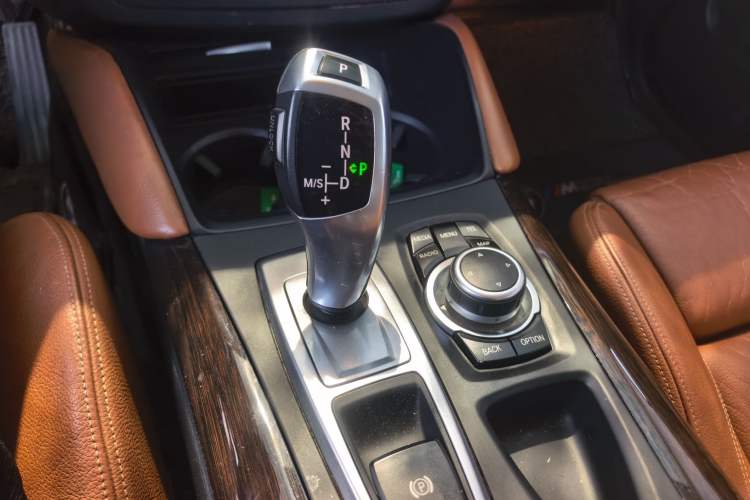 Used BMW X6 2013 xDrive35i Gear Lever