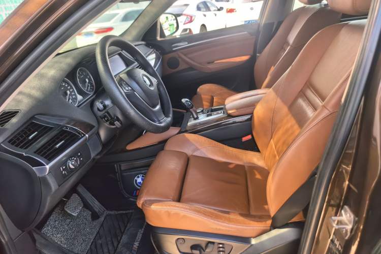 Used BMW X6 2013 xDrive35i Left Front Seat