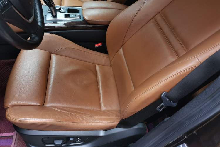 Used BMW X6 2013 xDrive35i Left Front Seat