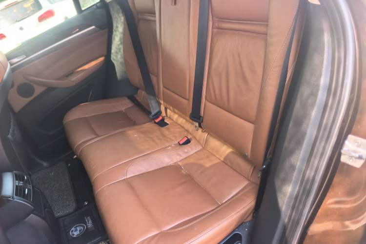 Used BMW X6 2013 xDrive35i Left Rear Seat