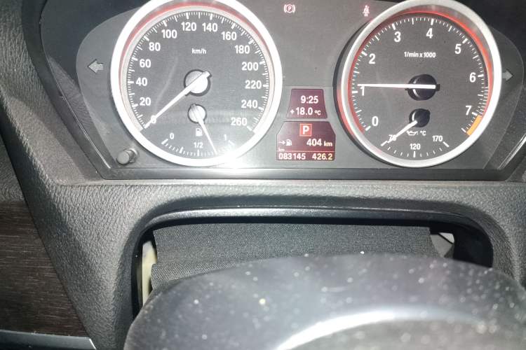 Used BMW X6 2013 xDrive35i Odometer Close Up