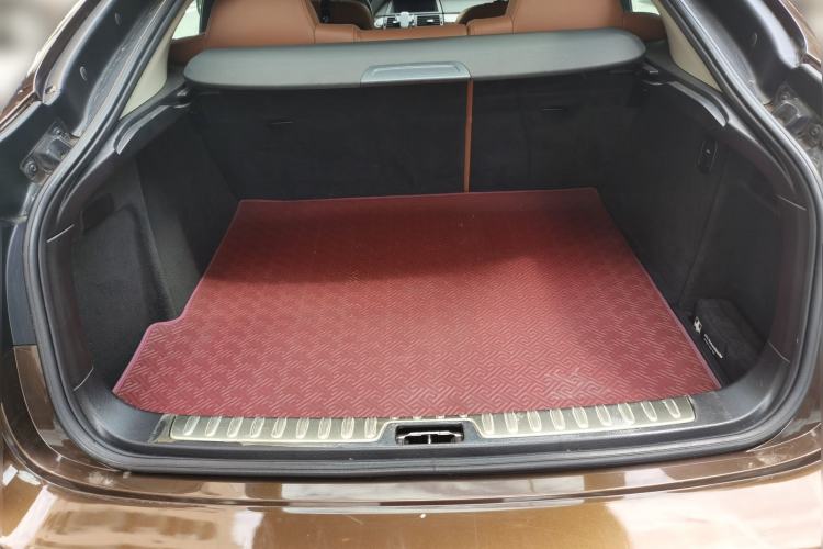 Used BMW X6 2013 xDrive35i Trunk
