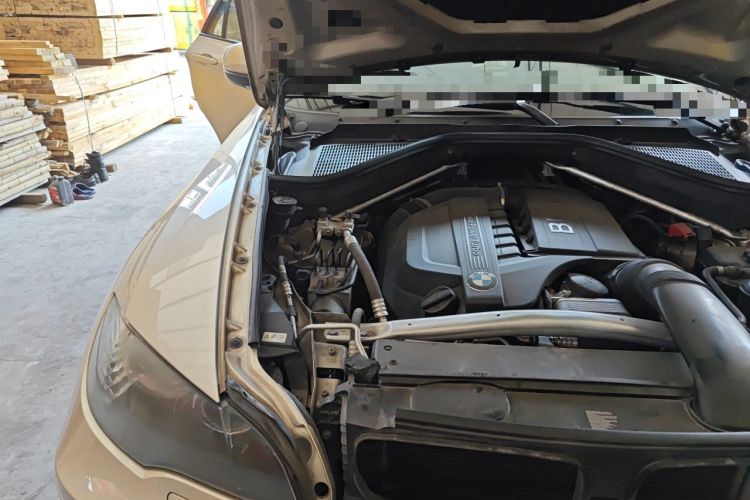 Used BMW X6  Engine Bay Right