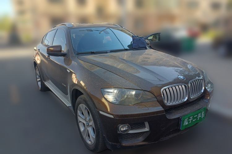 Used BMW X6 2013 xDrive35i Front Right 45 Deg