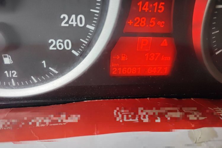 Used BMW X6  Odometer Close Up