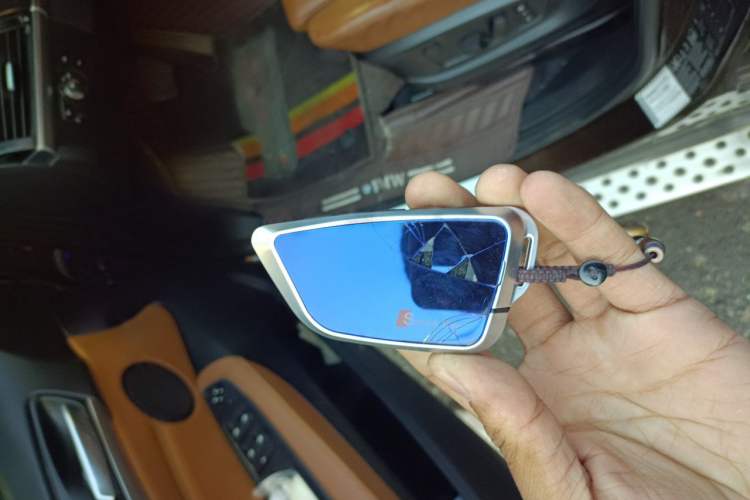 Used BMW X6 2013 xDrive35i Vehicle Key