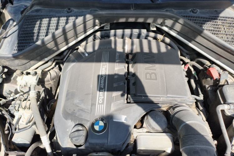 Used BMW X6 2013 xDrive35i Engine Bay
