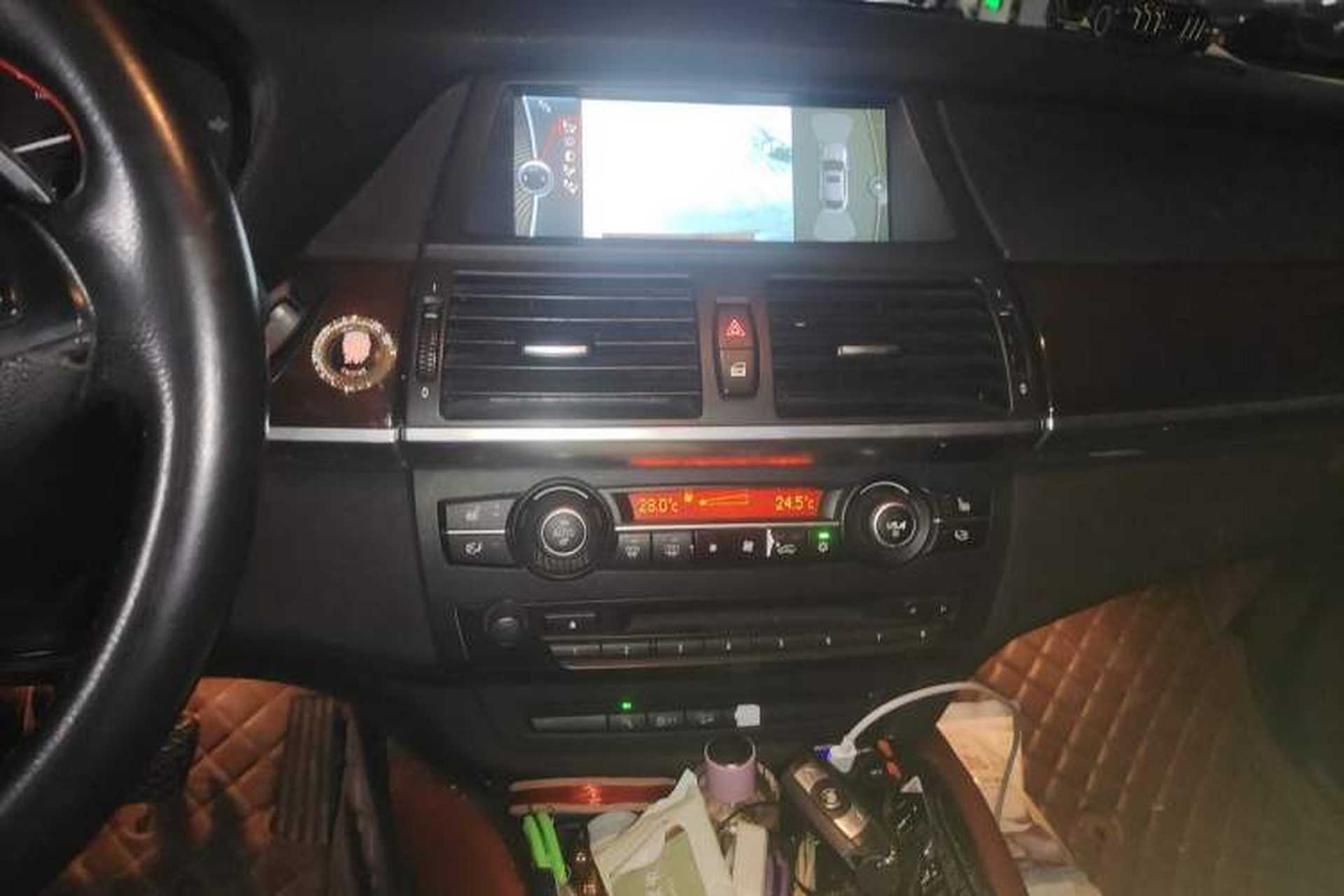 Used BMW X6 2013 xDrive35i Audio And AC Panel
