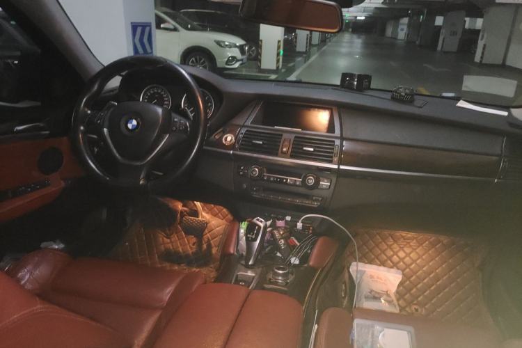 Used BMW X6 2013 xDrive35i Center Console