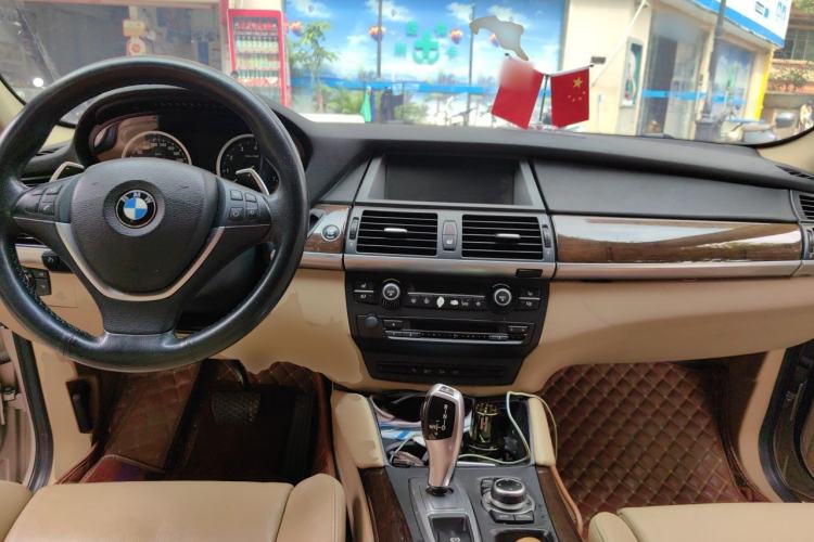 Used BMW X6 2013 xDrive35i Center Console