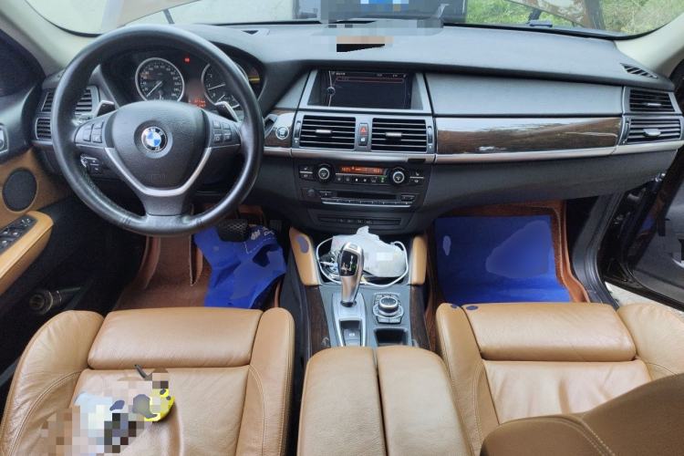 Used BMW X6 2013 xDrive35i Center Console