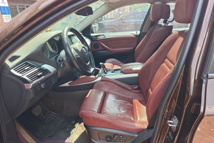 Used BMW X6  Driver Seat